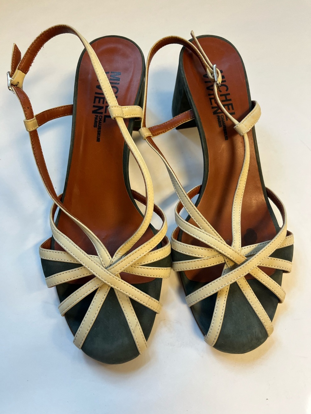 Michel Vivien Forest Green & Cream Suede Block Heel Cutout Sandals Sz. 38 - Picture 4 of 7